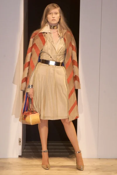 Look 35